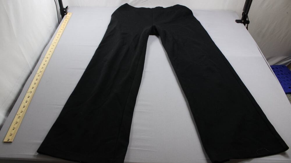 Express World Brand Funnel Leg Yoga Pants Womens M Long Black Stretch Flare